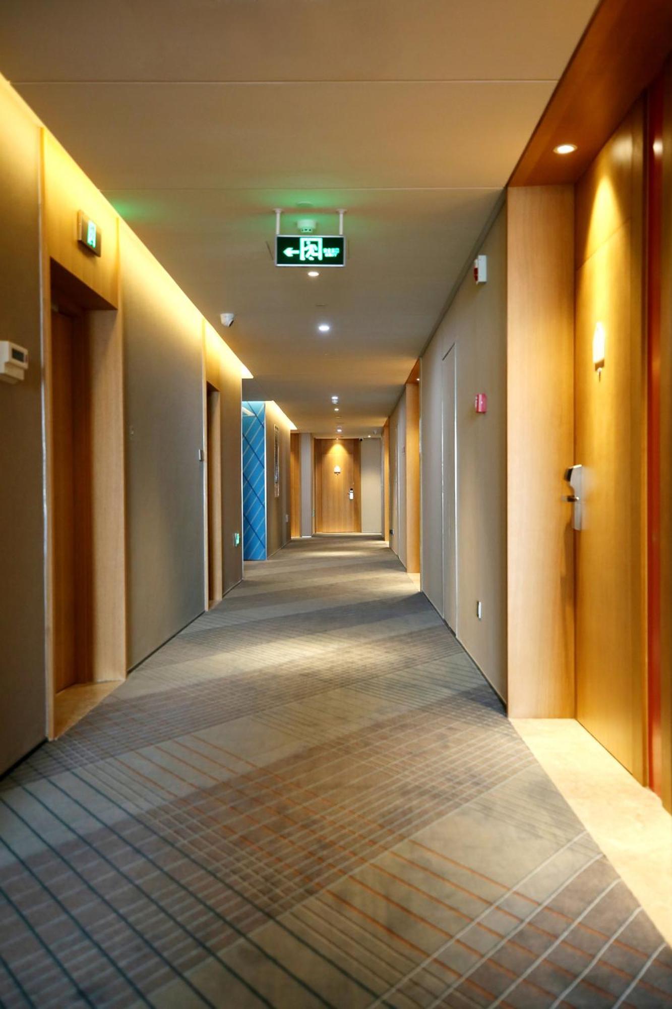 Holiday Inn Express Chengdu North Railway Station By Ihg - Near Panda Base, Near Chunxi Road Esterno foto