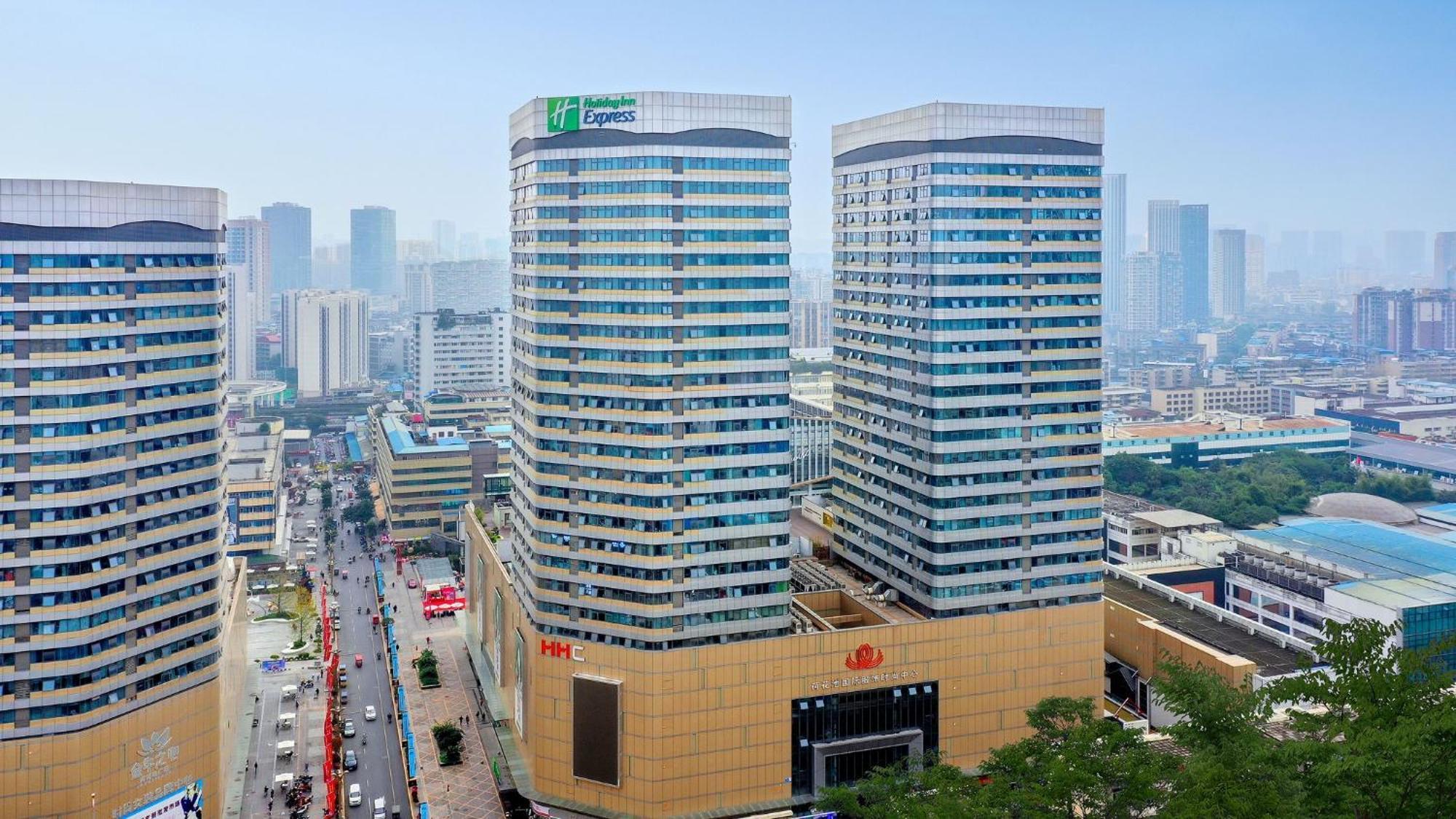 Holiday Inn Express Chengdu North Railway Station By Ihg - Near Panda Base, Near Chunxi Road Esterno foto